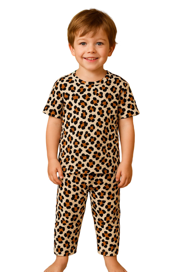T-shirt and Trouser set